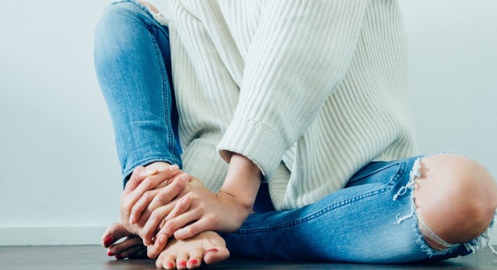 Diz Kireçlenmesinden Ameliyat Olmadan Önce Bir Kez Daha Düşünün Fizik Tedavi ve Rehabilitasyon Uzmanı Dr. Canberk Gül, ‘diz kireçlenmesi’