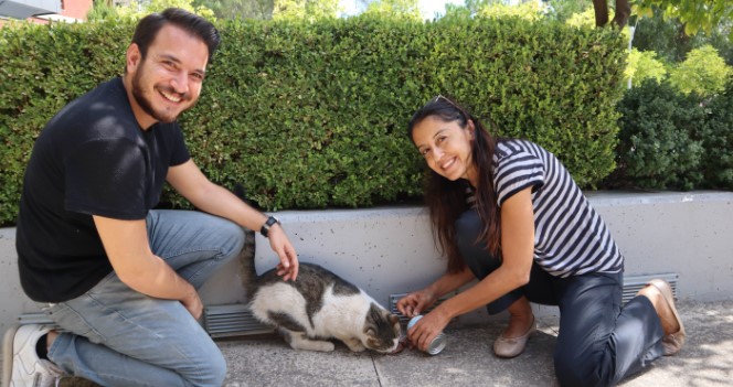 İzmir Ekonomi Üniversiteli (İEÜ) akademisyen ve öğrenciler, pandemi koşullarının da
