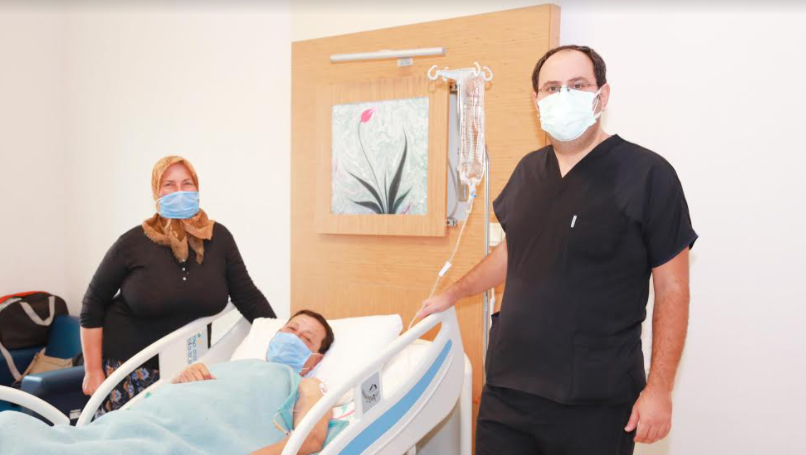 Karbondioksit Anjiyografi İle Tıkalı Damarı Açıldı Böbrek rahatsızlığı nedeniyle normal şartlarda anjiyografi olamayacak 57 yaşındaki hasta,