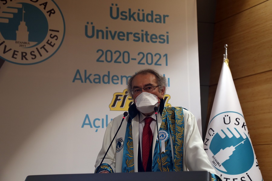 “Koronavirüs Aşısı Genetik Yapımızda Değişiklik Yapmaz” Pandemi döneminden çıkarılması gereken dersler olduğunu ifade eden Prof. Dr.