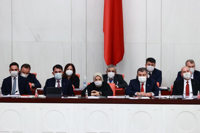 Koca : “Ağır Hasta Artışındaki Durağanlık Sevindirici” Sağlık Bakanı Dr. Fahrettin Koca, ağır hasta sayısındaki artış hızının