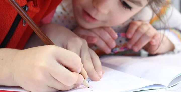 Köy okullarında yüz yüze eğitim bugün itibariyle başladı. Peki öğretmenler