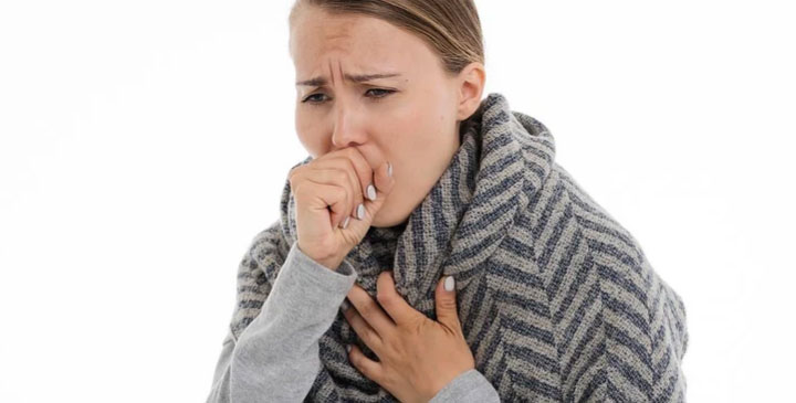 Çocuk hastalığı gibi görülen bronşit, yetişkinlerde de sıklıkla ortaya çıkan,