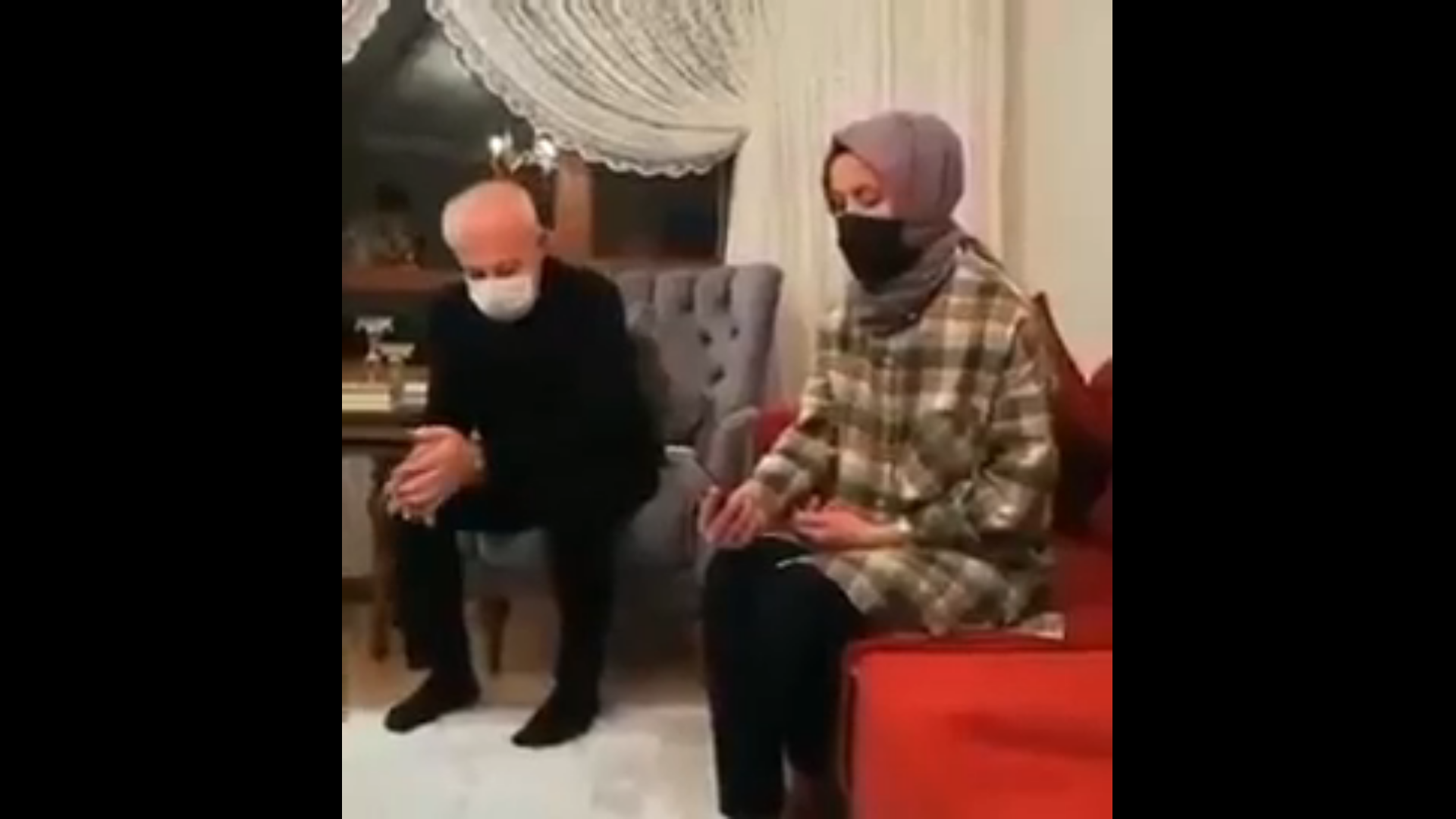 Sağlık Bakanı Fahrettin Koca’nın geçtiğimiz günlerde, aşı olmak istemeyen bir