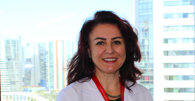Göğüs Hastalıkları ve Erişkin Alerji Bölümü’nden Prof. Dr. Adile Berna Dursun,