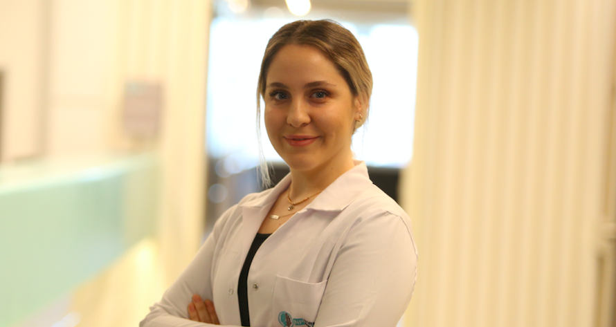 Stres ve Kaygıya Odaklanmalı ! Uzman Klinik Psikolog Cemre Ece Gökpınar, günlük hayatta yaşanan stres