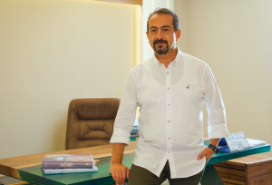 Algoloji (Ağrı) Uzman Prof.Dr. Ercan Gürses, mesane pili tedavisi sayesinde,