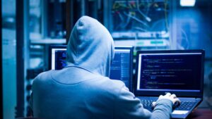 Siber Saldırı Mı ? Dünya genelinde internet sistemlerinde yaşanan sorun