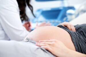Yapay Rahim Tedavisi nedir ? Yapay rahim uygulamasının embriyoların rahmi içine