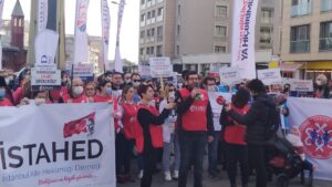 Aile hekimleri ve aile sağlığı merkezi çalışanları dün Türkiye genelinde