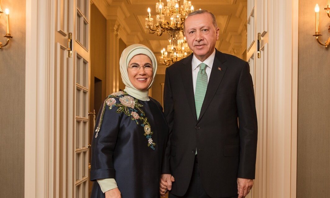 Cumhurbaşkanı Erdoğan Ve Emine Erdoğan Korona Virüse Yakalandı