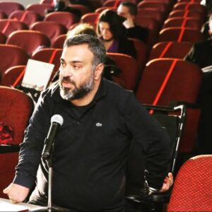 Başkan Cemil Tugay İçin Tek Adam Tepkisi. Karşıyaka’da düzenlenmiş olan bir