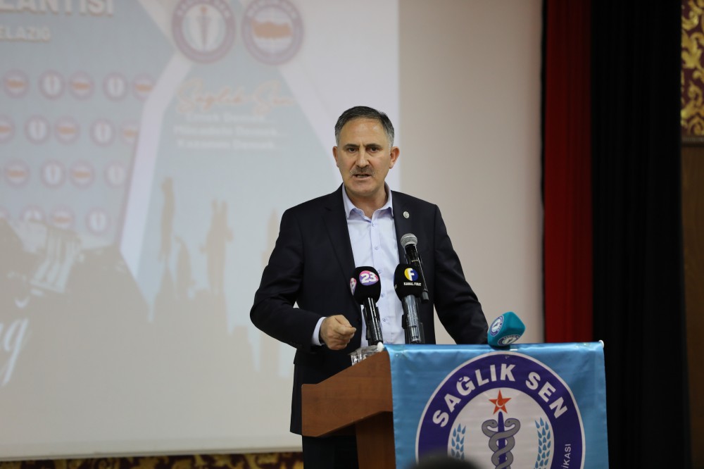 Semih Durmuş: "Sağlık Çalışanlarını Ayrıştıran Hiçbir Söylemi Kabul Etmiyoruz”