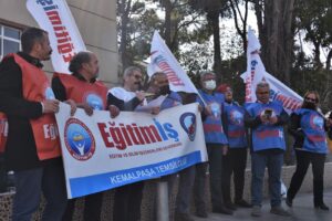 Geçtiğimiz günlerde Bursa’nın Osmangazi ilçesinde kız ve erkek öğrencilerin ayrı