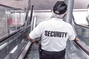 Çiğli Eğitim ve Araştırma Hastanesi acil servisine başvuran hasta yakınlarının