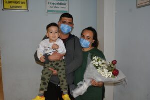 Doğuştan kalbinde ritim bozukluğu olan 2 yaşındaki Yağız Efe Yılmaz,
