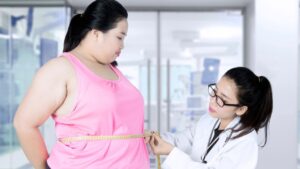 21’inci yüzyılın en büyük sağlık sorunlarından biri olan obezite, dünyada