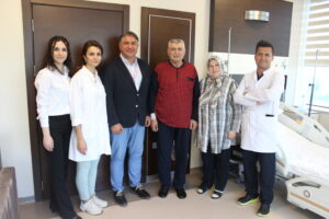 Kayseri’de yaşayan 64 yaşındaki Mehmet Tamokur, aniden başlayan ateş ve