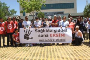 Diyarbakır Dicle Üniversitesi Tıp Fakültesi Hastanesi Acil Servisi’nde sağlık çalışanı