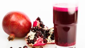 Uzmanlar, yüksek antioksidan içeren nar suyunun her mevsimi sağlıklı bir