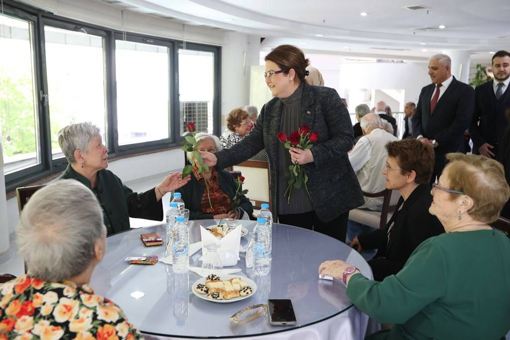 Aile ve Sosyal Hizmetler Bakanı Derya Yanık, Eylül ayı içerisinde