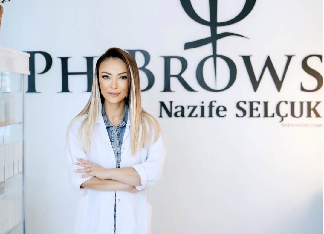Dokuz Eylül Üniversitesi Tınaztepe Kampüsünün karşısında hizmete veren La Liva Beauty Studio,
