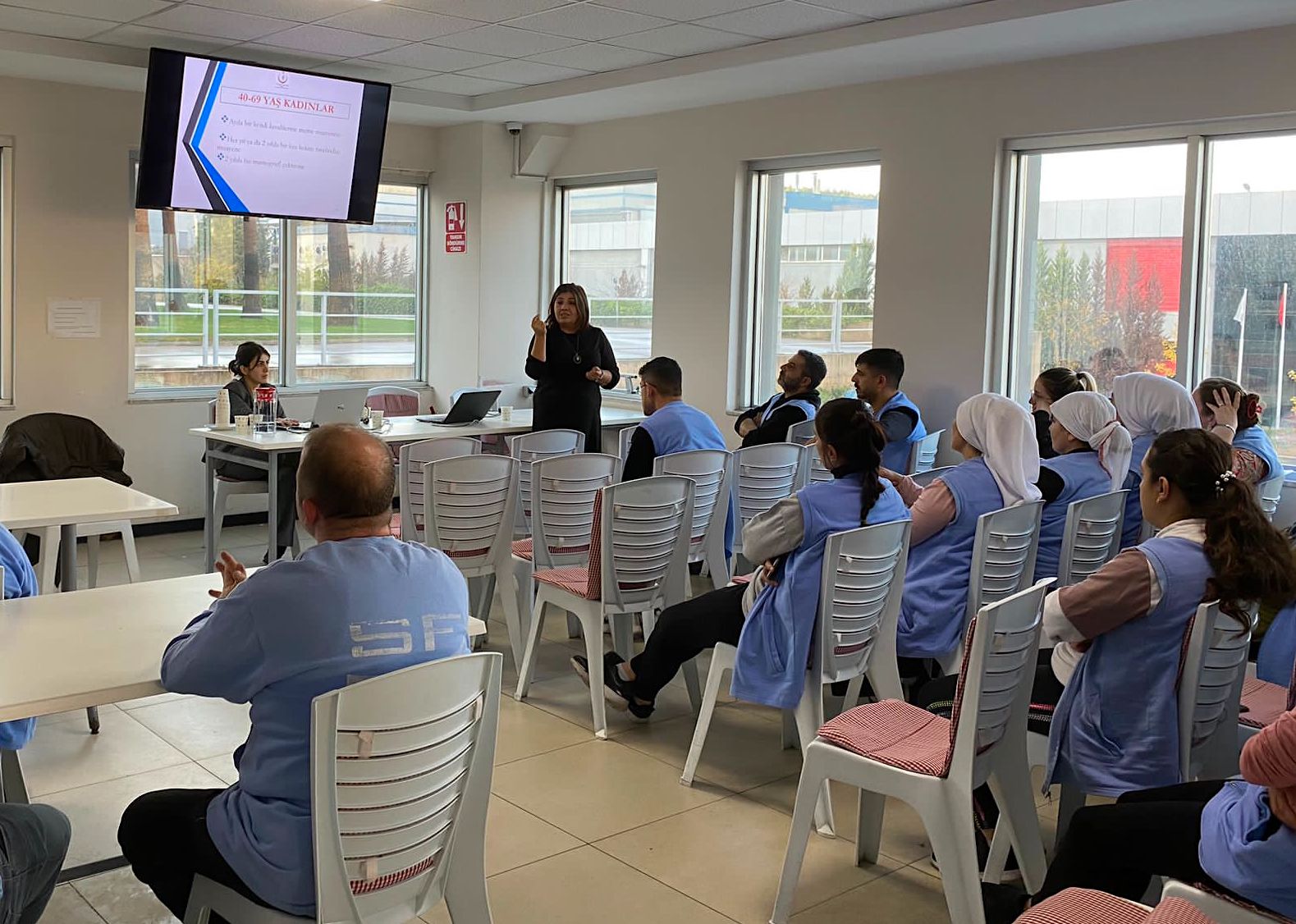 SF Trade’den Çalışanlarına Yönelik Farkındalık Semineri SF Trade’den Çalışanlarına Yönelik Farkındalık Semineri Gaziemir Ege Serbest Bölgesinde deri