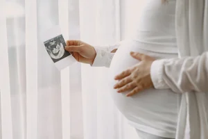 Gebelik ve emzirme döneminde annenin sağlıklı ve dengeli beslenmesinin çok