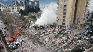 Kahramanmaraş merkezli depremlerin ardından bölgelerde görev yapan memurlara afet tazminatı
