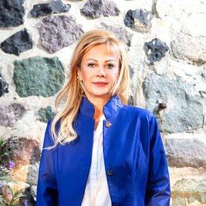 İzmir Gazeteciler Cemiyeti (İGC) Başkanı Dilek Gappi, Kahramanmaraş merkezli depremler