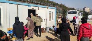 Koleradan şüphelendikleri iki çocuk hastadan numune alarak teste gönderdiklerinin altını