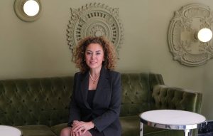 Politika yolculuğuna CHP İzmir 2. Bölge Milletvekili Aday Adaylığına başvuru