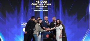 Cumhurbaşkanı Recep Tayyip Erdoğan ve Millî Eğitim Bakanı Mahmut Özer’in