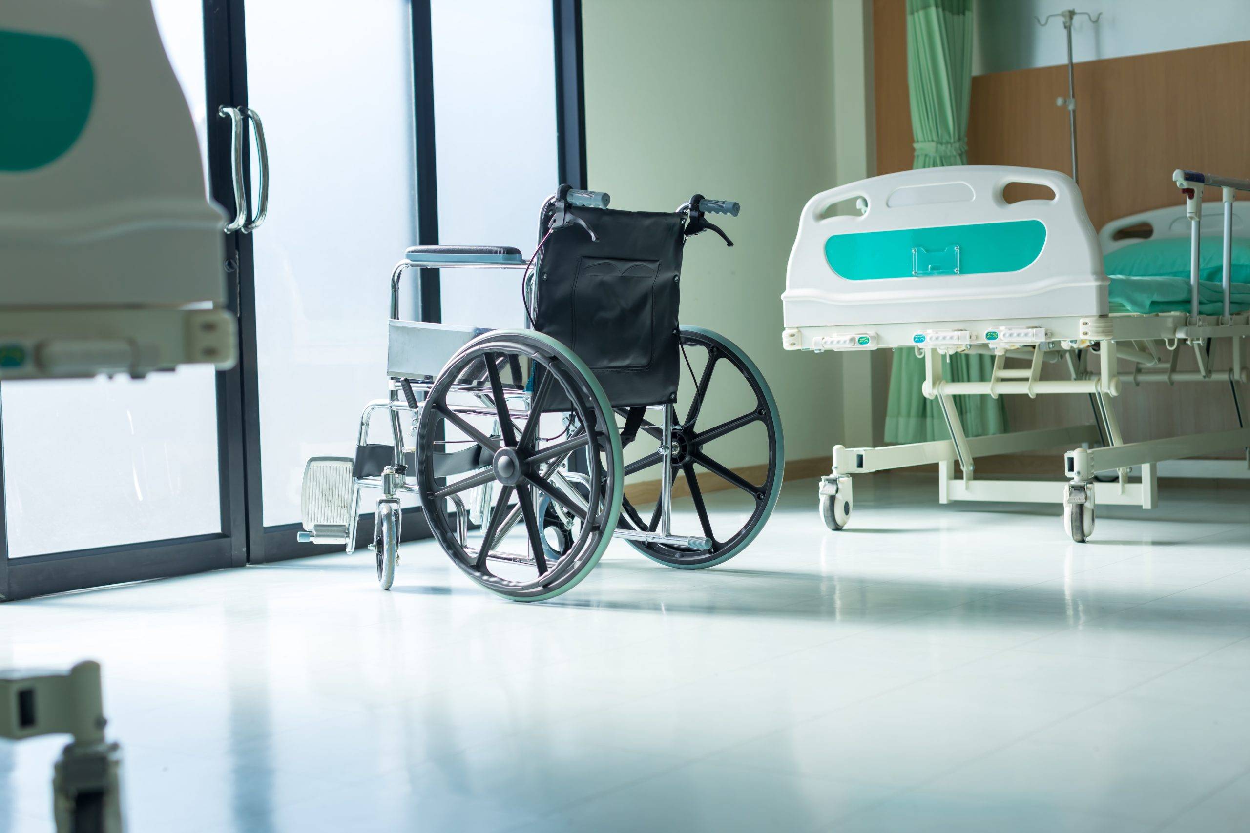 wheelchair-in-hospital-wheelchair-2022-11-16-14-03-16-utc-scaled.jpg