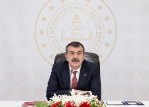 Milli Eğitim Bakanlığı (MEB) koltuğuna yeni oturan Bakan Yusuf Tekin,