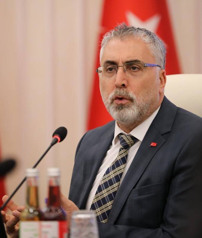 vedat ışıkhan