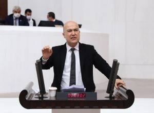 CHP İzmir Milletvekili Murat Bakan, toplu ulaşımda KDV ve ÖTV’nin