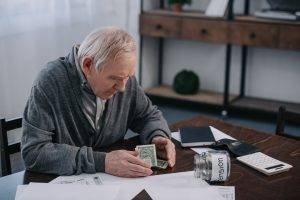 Emekli promosyon yarışında yeni bir safhaya geçildi Bankalar emeklilere promosyon