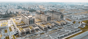 Sağlık Bakanı Dr. Fahrettin Koca, sosyal medya üzerinden Başakşehir Çam