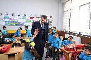 Kayıt ücreti sorunu sürerken, Millî Eğitim Bakanı Yusuf Tekin, “‘Kayıt