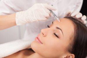 Dermatoloji uzmanı Dr. Hande Ulusal, botoks uygulamalarıyla ilgili önemli bilgiler