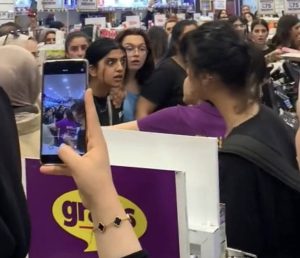 Geçtiğimiz hafta kozmetik ürünleri satışı yapan Gratis’in bir mağazasında gerçekleştirilen