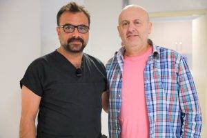MS hastası Selçuk Özdere, omuriliğine takılan pil sayesinde acılarından kurtuldu.