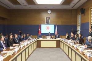 Yenidoğan ölümleri skandalı kamuoyunu meşgul etmeye devam ederken, Türk Tabipleri