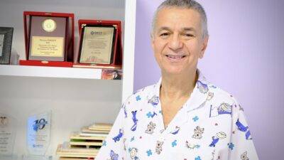 İzmirli Çocuk Sağlığı ve Hastalıkları Uzmanı Dr. Süreyya Paksoy, aşılamanın