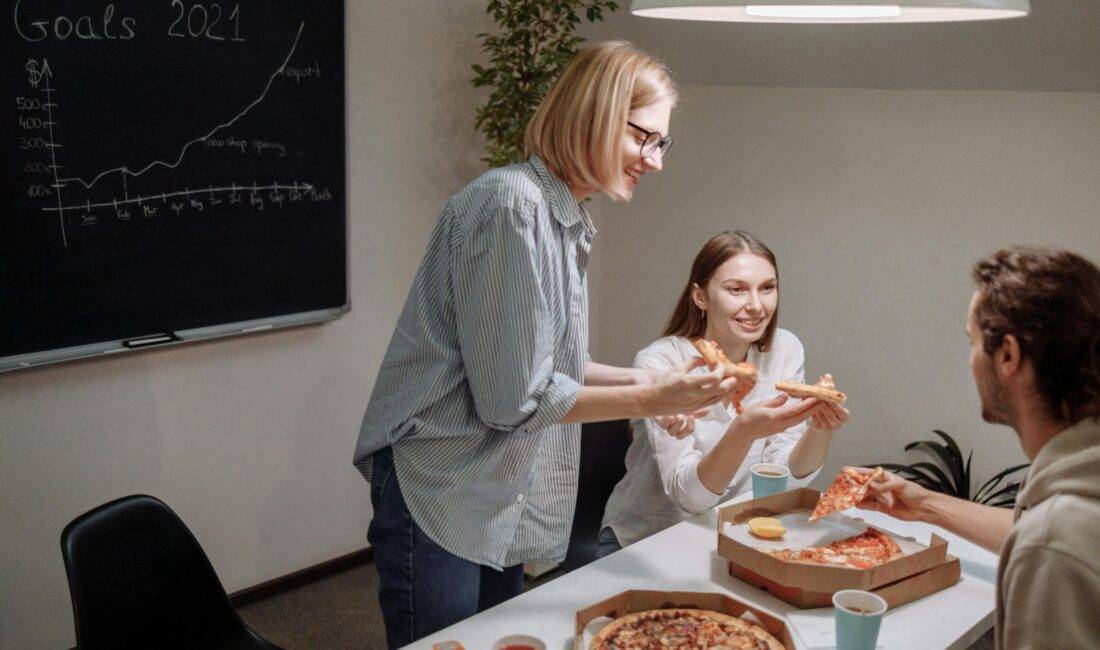 Modern iş dünyasında çalışan memnuniyetini artıran unsurlardan biri, yemek kartı