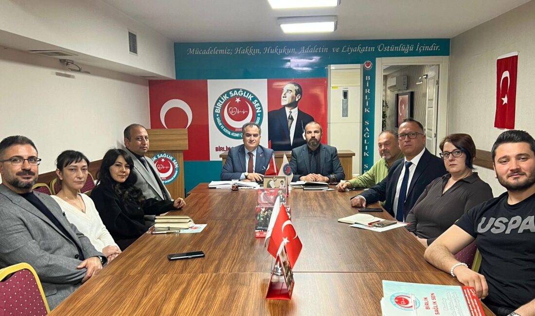 Birlik Sağlık Sen Genel Başkanı Ahmet Doğruyol, "Mücadelemiz; siyaset değil,