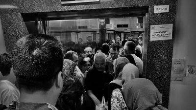 İzmir Bayraklı Şehir Hastanesi’ndeki ‘asansör yoğunluğu’ nedeniyle yoğun bakımlarında yatan