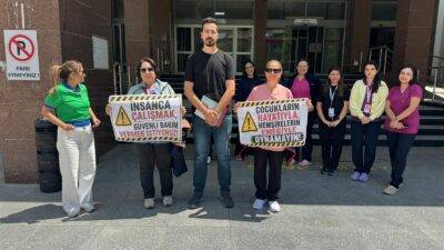 Birlik Sağlık Sen tarafından yapılan basın açıklamasında, "Ege Üniversitesi Çocuk