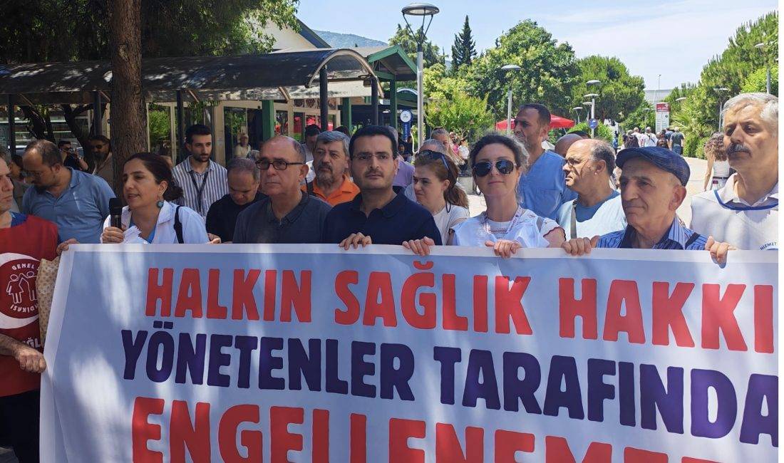 İzmir Sağlık Platformu’ndan DEÜ Yönetimine “İzge Günal İle İlgili Mahkeme Kararlarını Uygulayın” İzmir Sağlık Platformu, mahkemeyi kazanıp Dokuz Eylül Tıp Fakültesi Hastanesi’nde